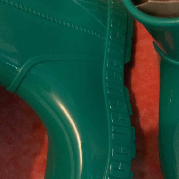 Ugg drizlita rain boots teal color - Picture 6 of 7
